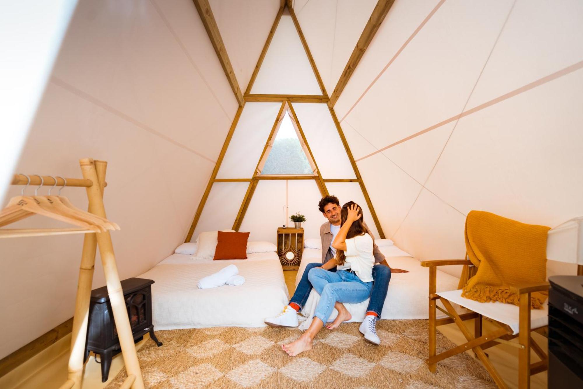Hotel Kampaoh Sierra Nevada Güéjar Sierra Zewnętrze zdjęcie